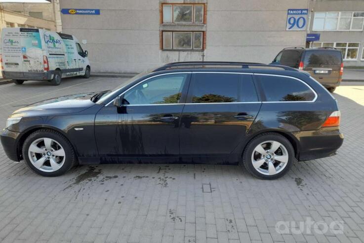 BMW 5 Series E60/E61 Touring wagon