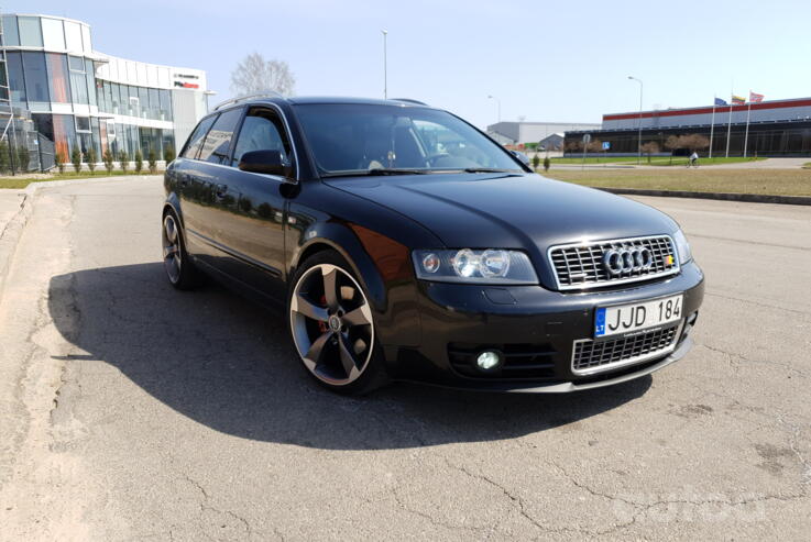 Audi A4 B6 Avant wagon 5-doors