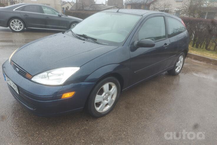 Ford Focus 1 generation Hatchback 3-doors