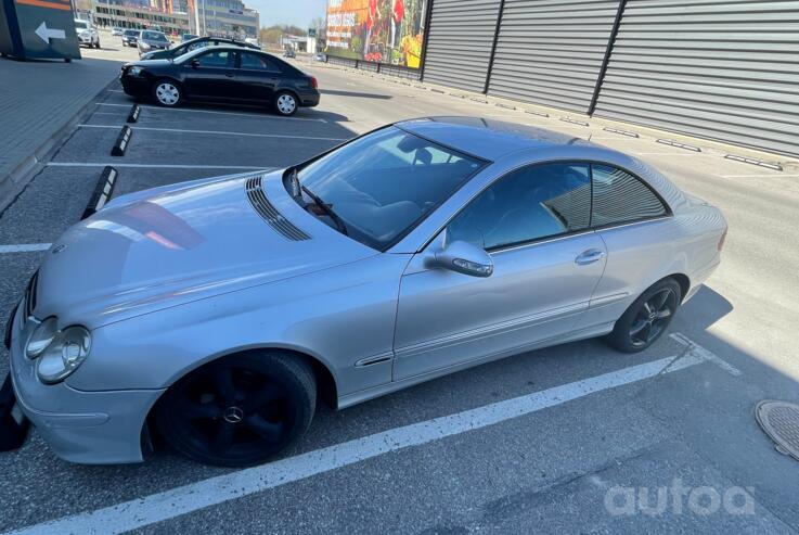 Mercedes-Benz CLK-Class C209 Coupe-Hardtop
