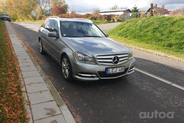 Mercedes-Benz C-Class W204/S204/C204 [restyling] wagon 5-doors