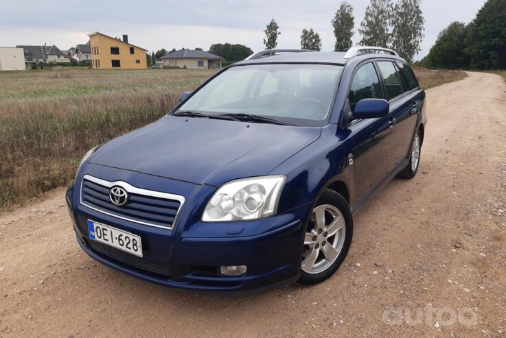 Toyota Avensis 2 generation wagon