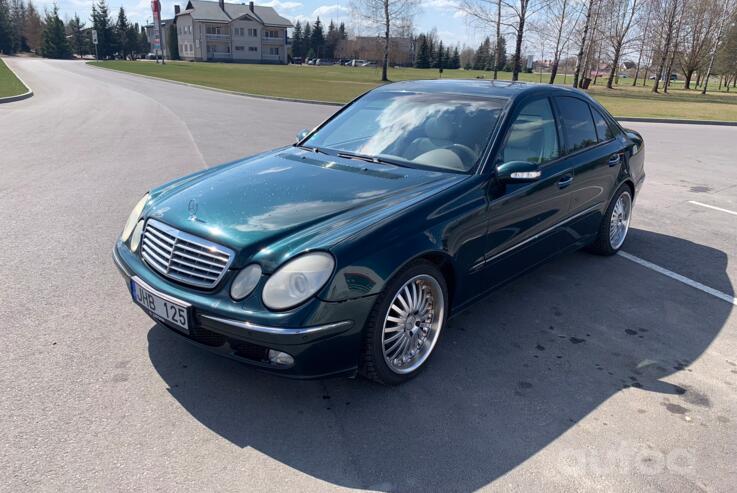 Mercedes-Benz E-Class W211 Sedan