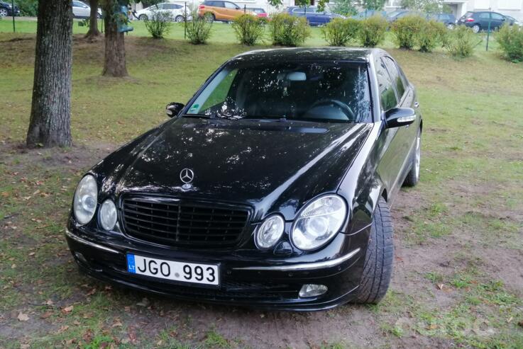 Mercedes-Benz E-Class W211/S211 Sedan 4-doors