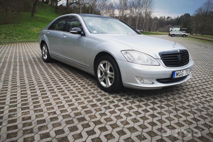 Mercedes-Benz S-Class W221 Sedan Long