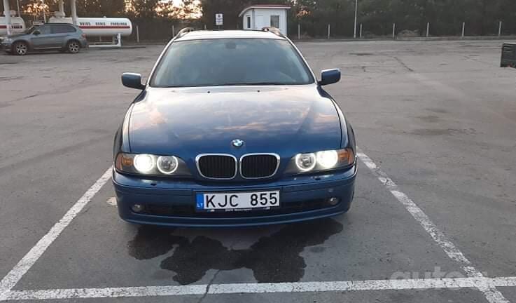 BMW 5 Series E39 Touring wagon