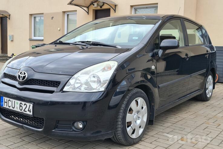 Toyota Corolla Verso 1 generation [restyling] Minivan