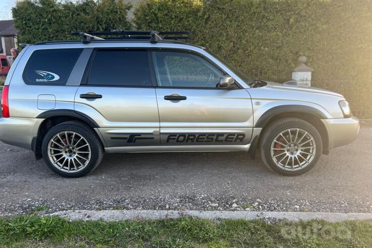 Subaru Forester 2 generation Cross Sports crossover 5-doors