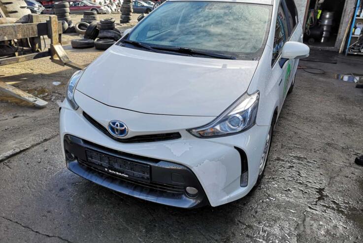 Toyota Prius Plus 1 generation Minivan
