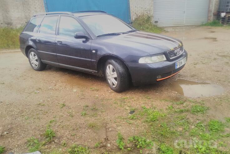 Audi A4 B5 [restyling] Avant wagon 5-doors