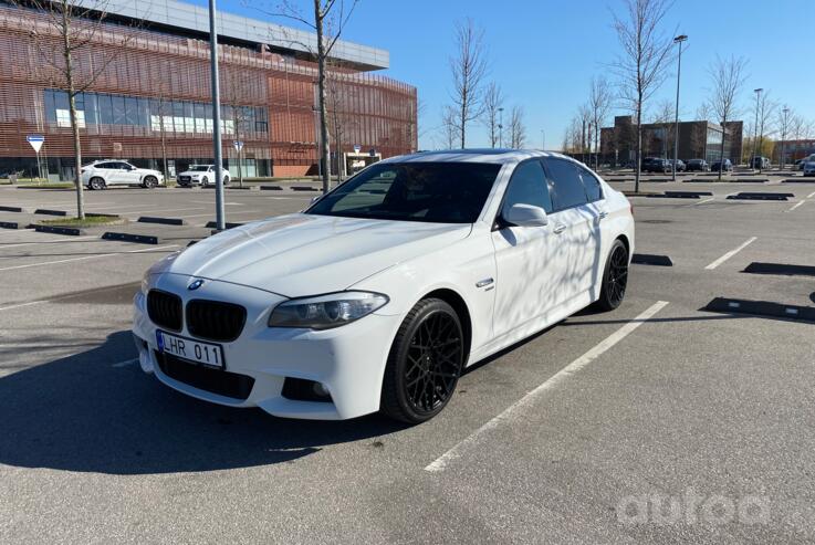BMW 5 Series F07/F10/F11 [restyling] Sedan