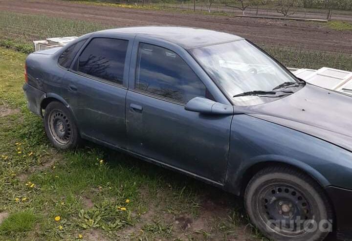 Opel Vectra B Sedan 4-doors