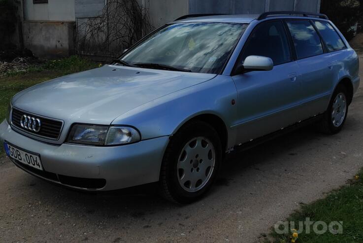 Audi A4 B5 Avant wagon 5-doors