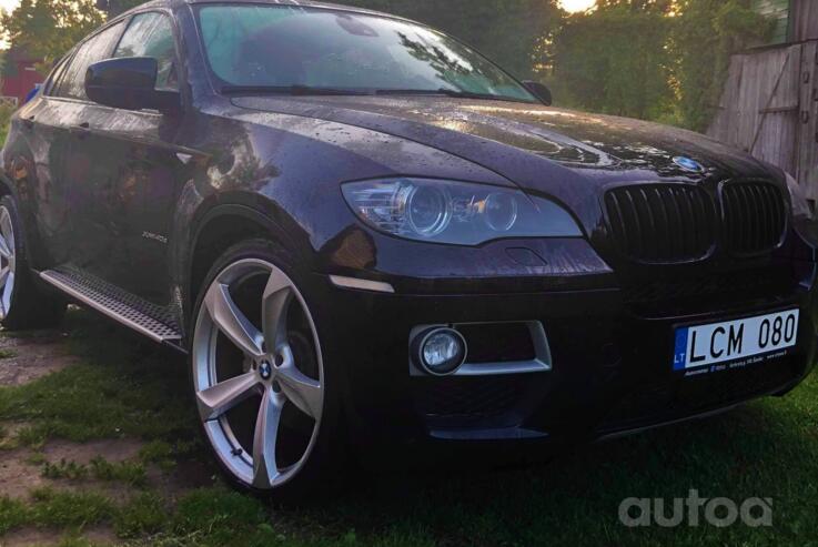 BMW X6 E71/E72 Sports Activity Coupe crossover