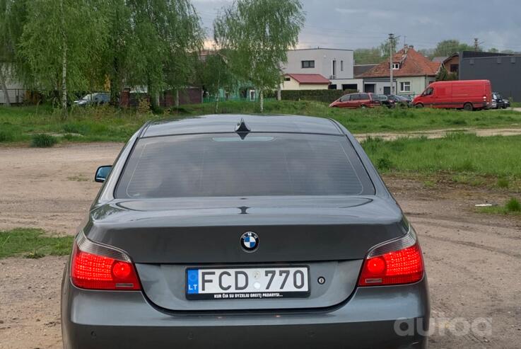 BMW 5 Series E60/E61 Sedan