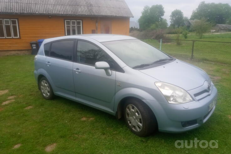 Toyota Corolla Verso 1 generation [restyling] Minivan