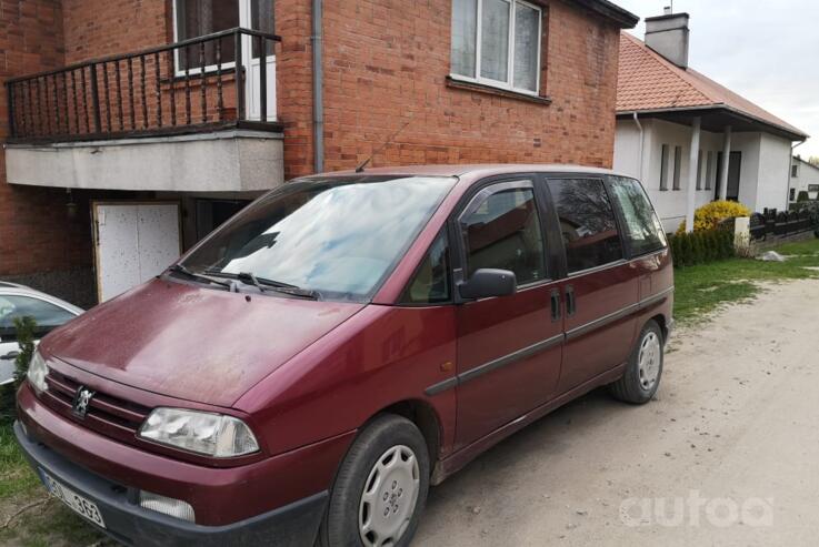 Peugeot 806 221 Minivan