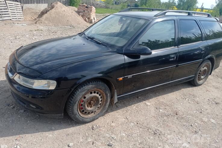 Opel Vectra B [restyling] wagon 5-doors