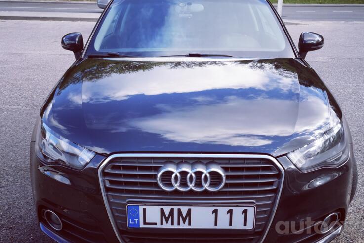 Audi A1 8X Hatchback 3-doors