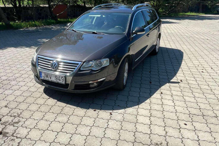 Volkswagen Passat B6 wagon 5-doors