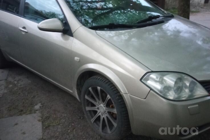 Nissan Primera P12 Sedan 4-doors