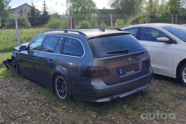 BMW 5 Series E60/E61 Touring wagon