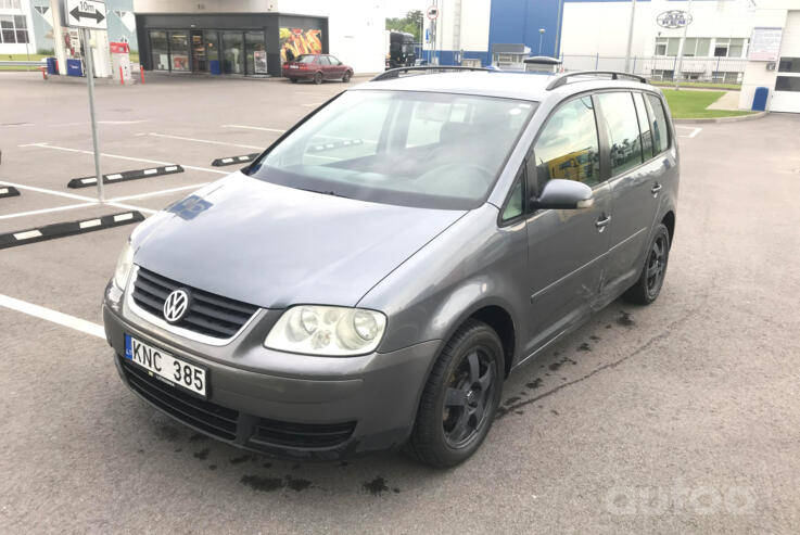 Volkswagen Touran 1 generation Minivan