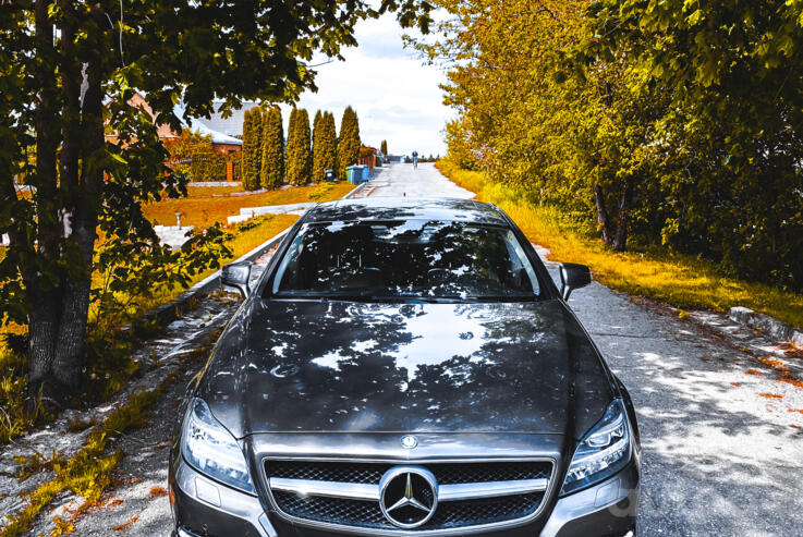 Mercedes-Benz CLS-Class C218/X218 Sedan 4-doors