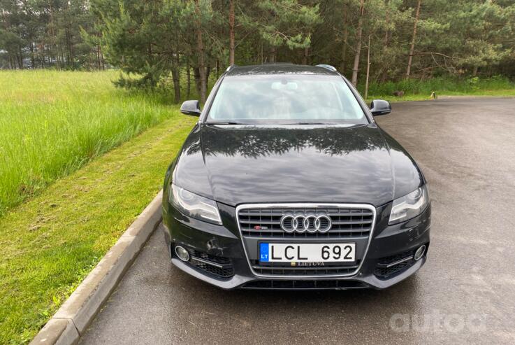 Audi A4 B8/8K Sedan 4-doors