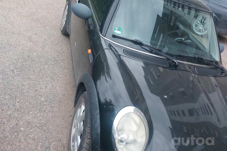 Mini One R50 [restyling] Hatchback