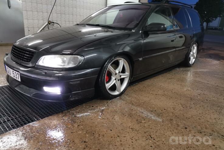 Opel Omega B [restyling] wagon