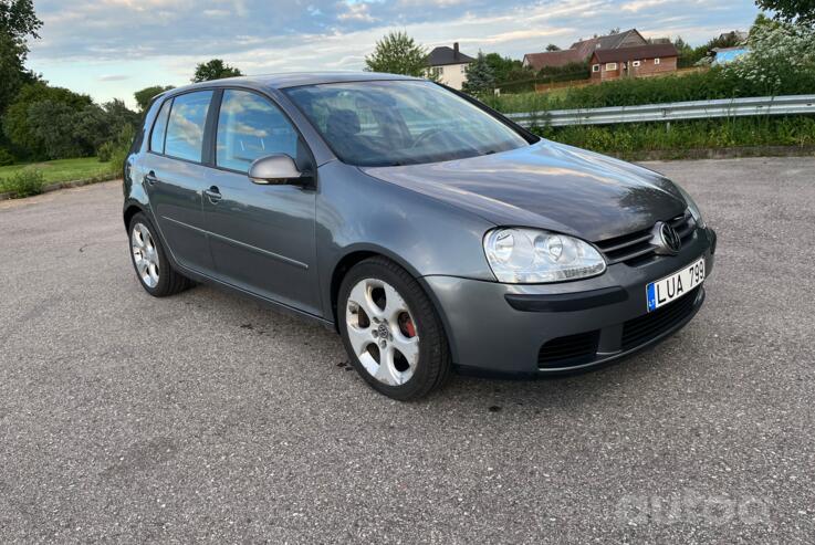 Volkswagen Golf 5 generation Hatchback 5-doors