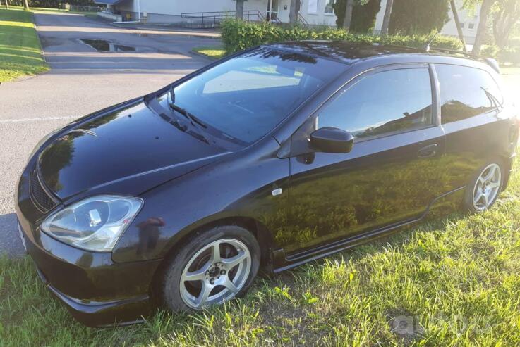 Honda Civic 7 generation Hatchback 3-doors