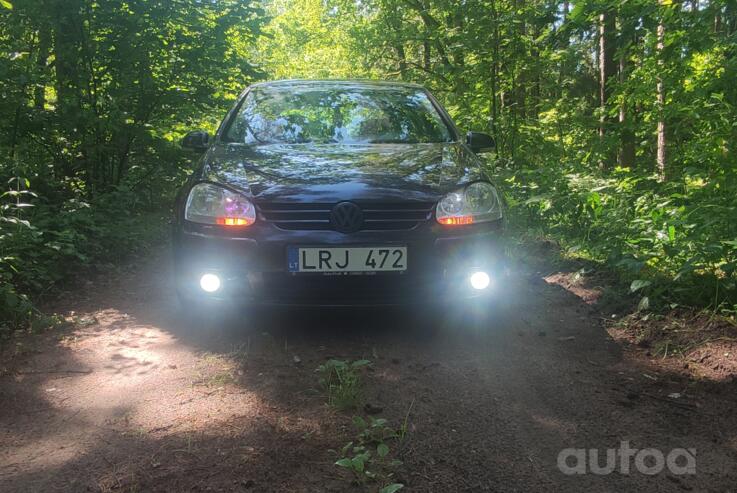 Volkswagen Golf 5 generation Hatchback 5-doors