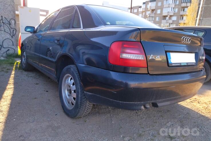 Audi A4 B5 [restyling] Sedan