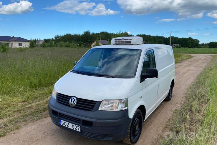 Volkswagen Transporter T5 Minivan 4-doors