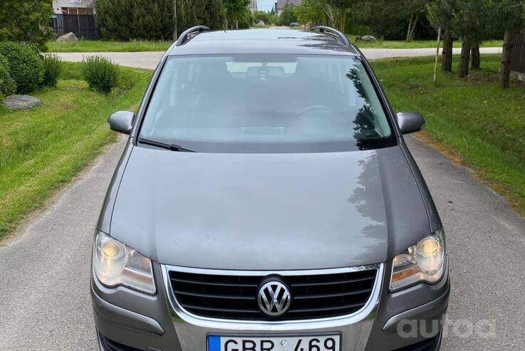 Volkswagen Touran 1 generation [2th restyling] Minivan