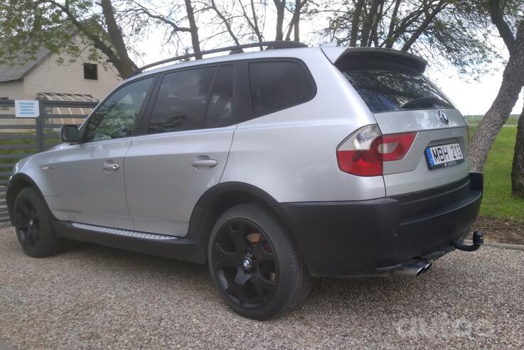 BMW X3 E83 Crossover
