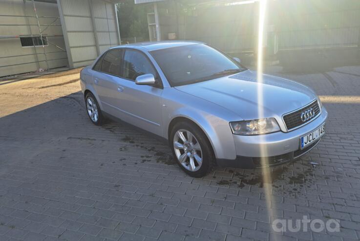 Audi A4 B6 Sedan