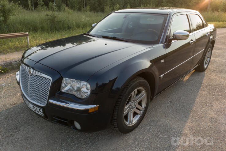 Chrysler 300C 1 generation Sedan 4-doors