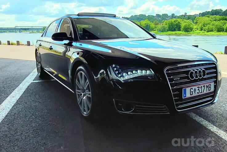 Audi A8 D4/4H Sedan