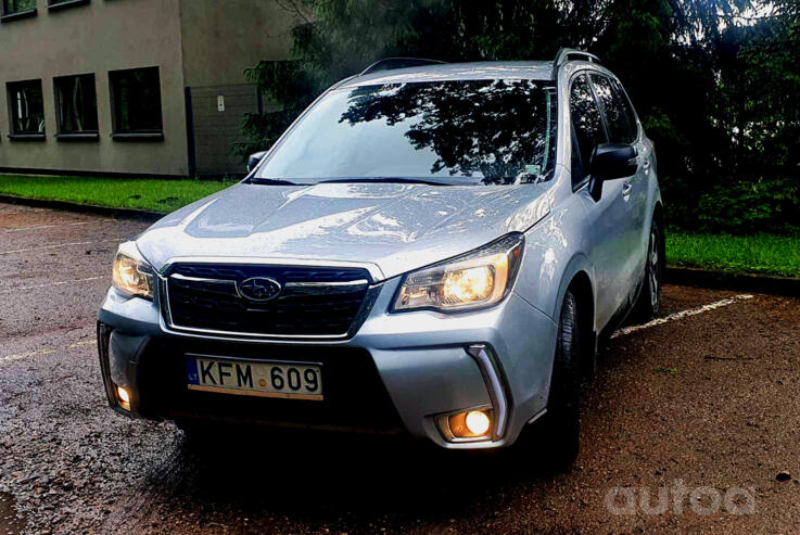 Subaru Forester 4 generation [restyling] Crossover