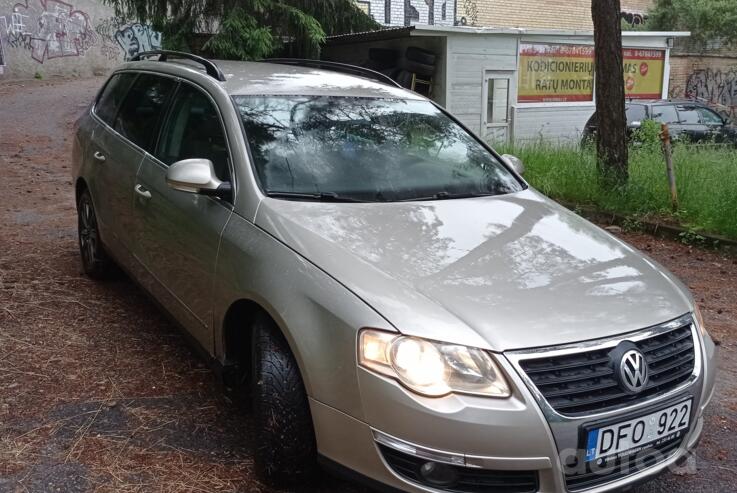 Volkswagen Passat B6 wagon 5-doors