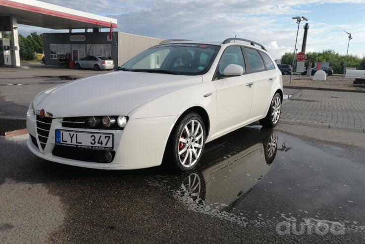 Alfa Romeo 159 1 generation Sportwagon wagon