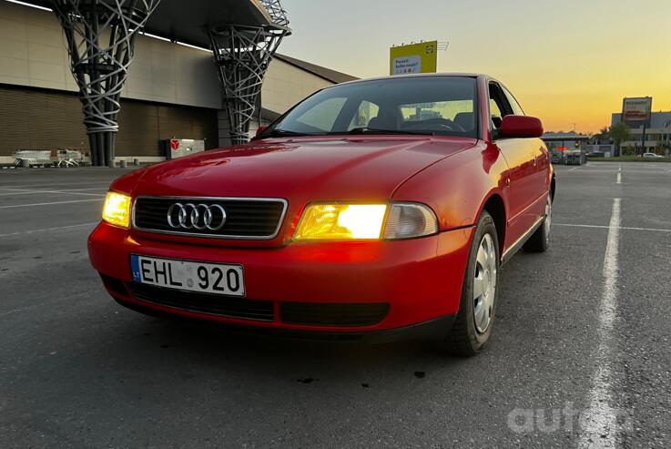 Audi A4 B5 Sedan