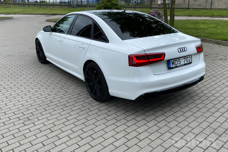 Audi A6 4G/C7 Sedan