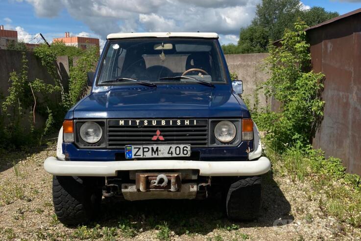 Mitsubishi Pajero 1 generation Metal Top SUV 3-doors