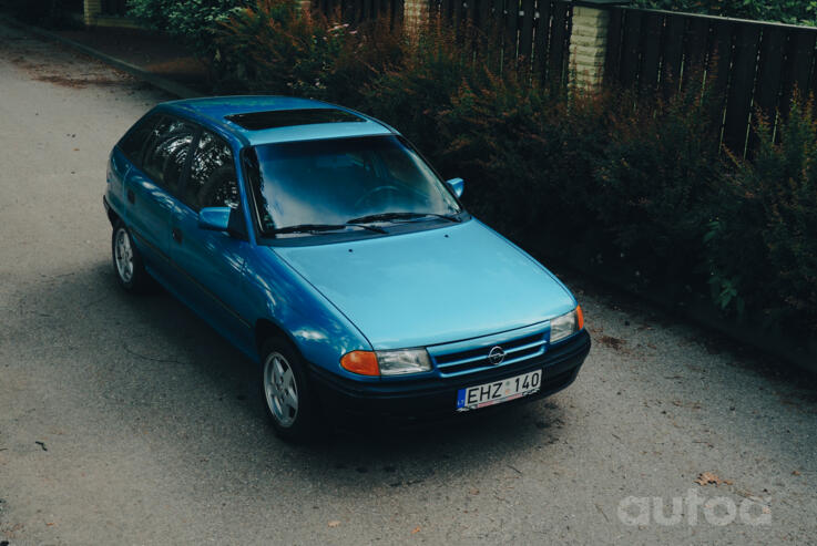 Opel Astra F [restyling] Hatchback 5-doors