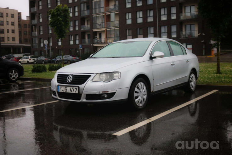 Volkswagen Passat B6 Sedan 4-doors