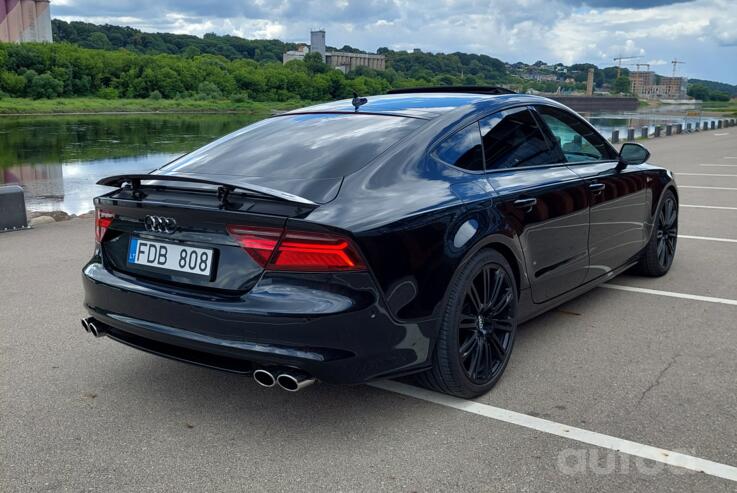 Audi A7 4G Sportback liftback